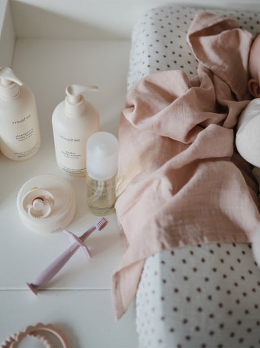 šampon a mycí gel pro děti a kojence