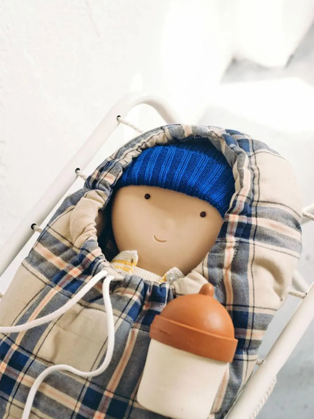 Śpiworek dla lalek GOMMU Footmuff We Are Gommu BÉBÉ Concept