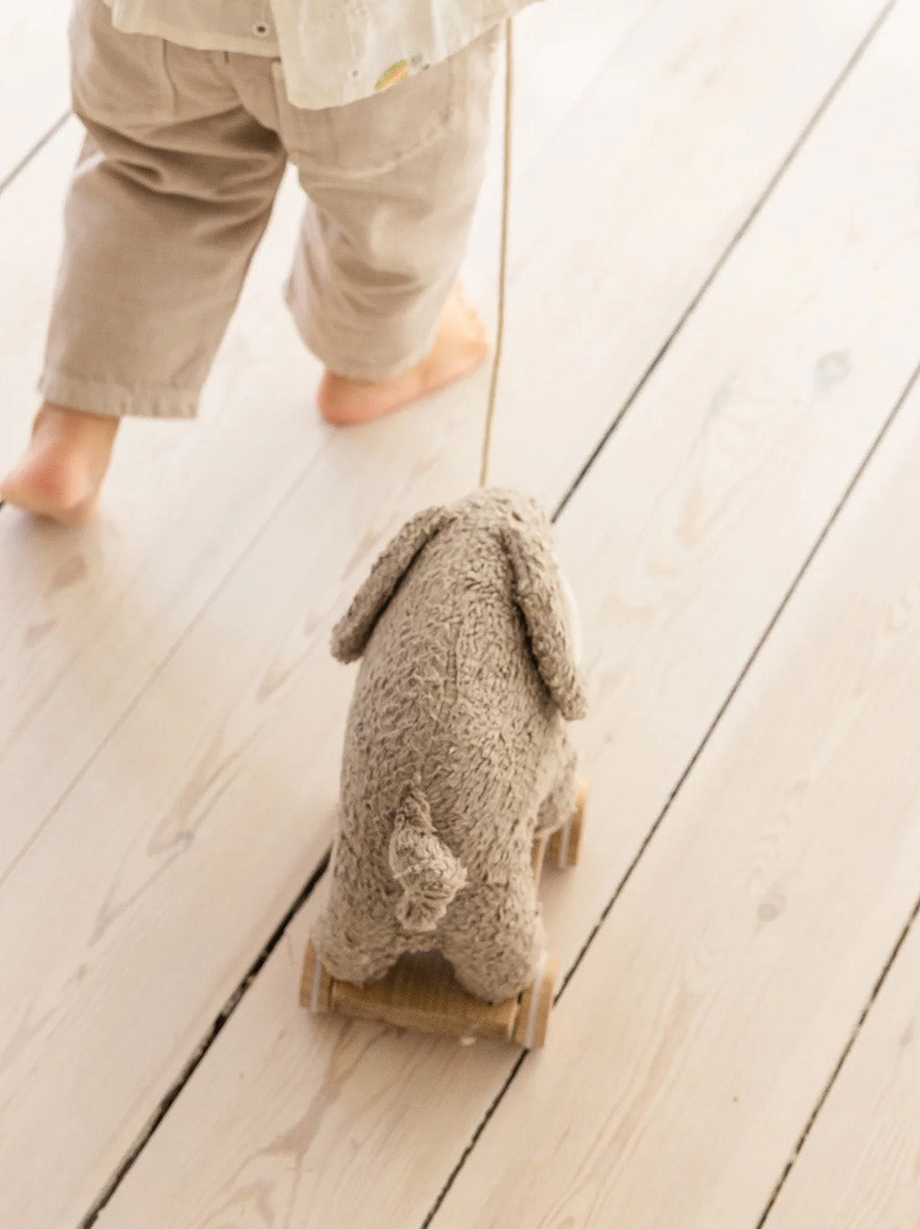 Zabawka do ciągnięcia Fanto Pull-along Toy Sebra BÉBÉ Concept 