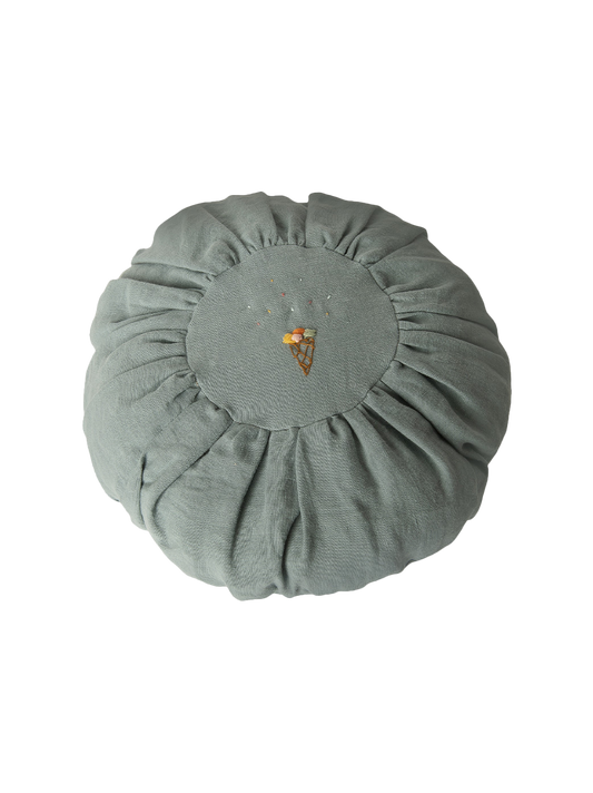 кругла подушка з вишитим візерунком морозива