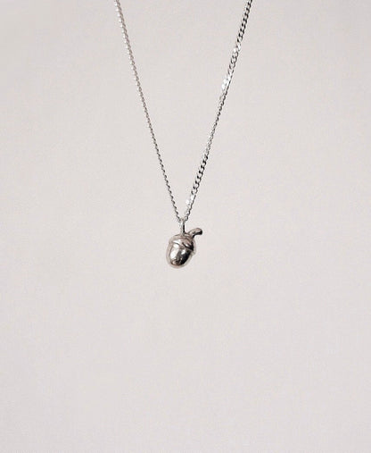 łańcuszek z zawieszką ze srebra Atelje Alma BÉBÉ Concept