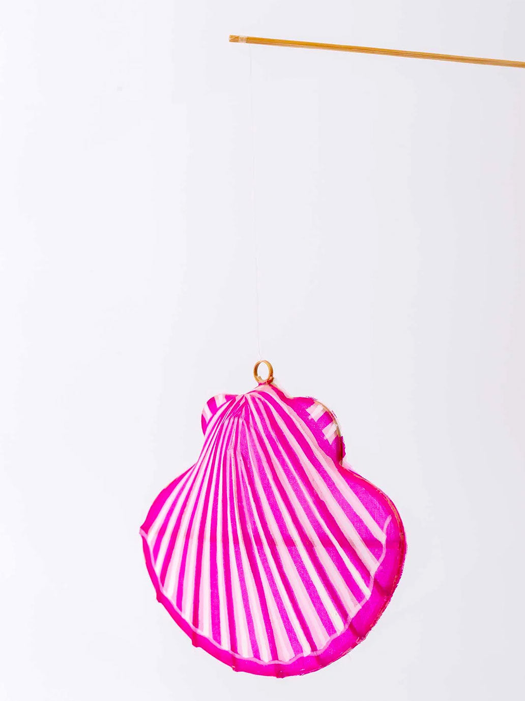 Ręcznie malowany mobil Petit Pan BÉBÉ Concept 