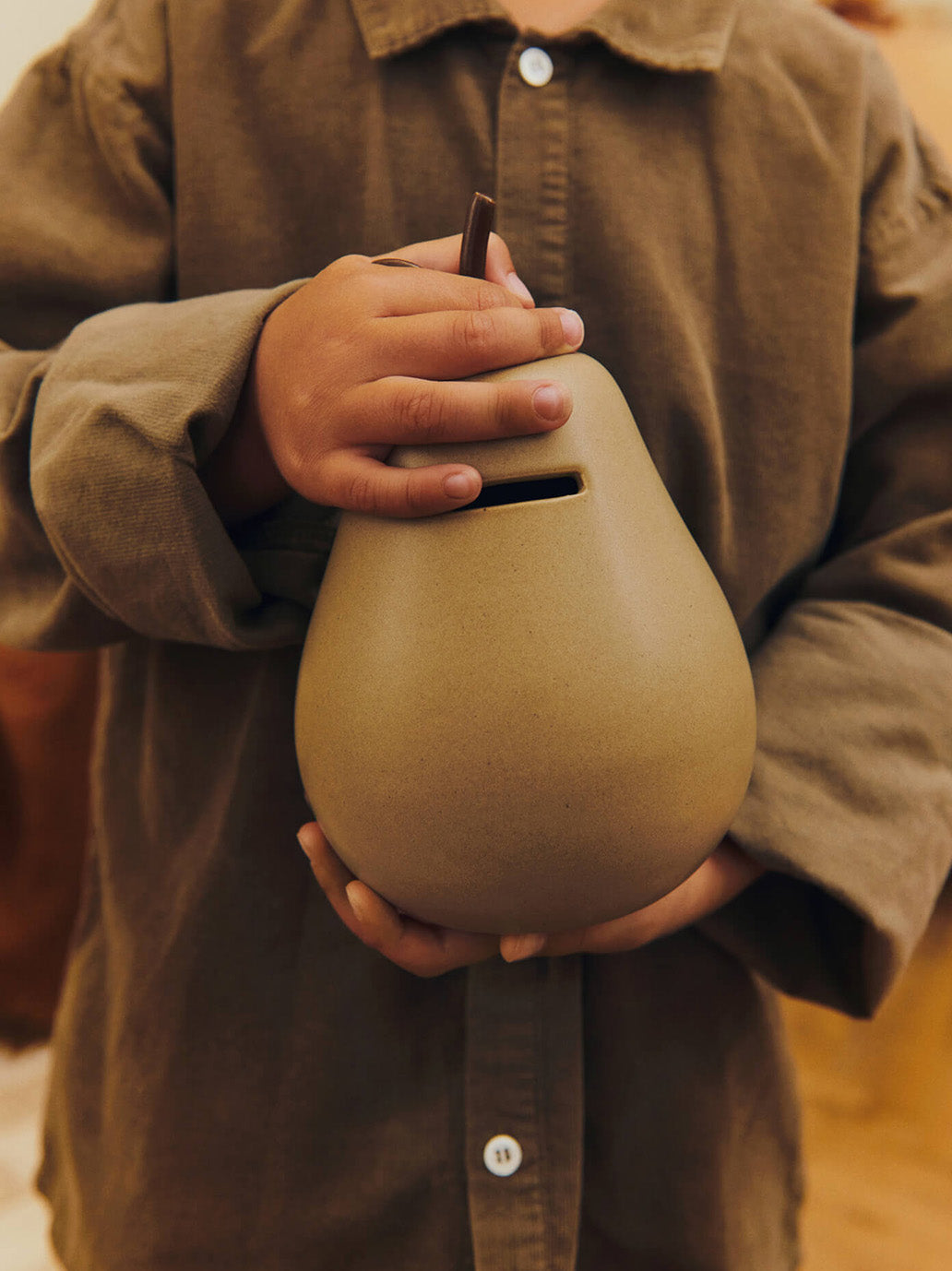 Skarbonka Pear Money Bank Ferm Living BÉBÉ Concept 