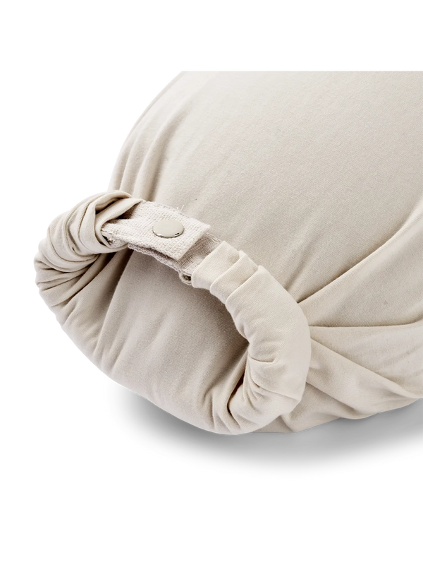 Duża poducha wałek do karmienia Nura Nursing Pillow sandy