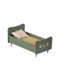 drewniane mini łóżeczko z pościelą