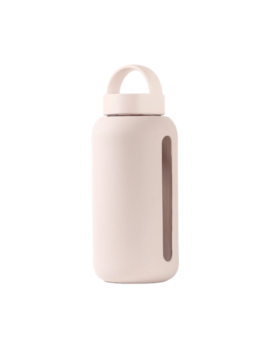 Day Bottle skleněná láhev na vodu se sledováním hydratace