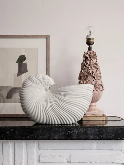 ceramiczna doniczka muszla Shell Pot Ferm Living BÉBÉ Concept