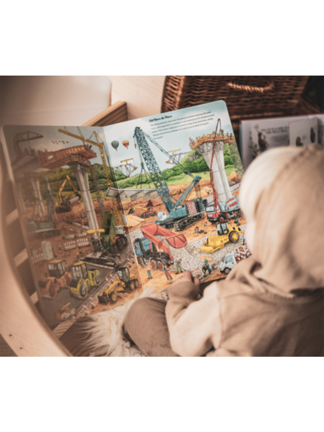 Wielka księga placu budowy Wydawnictwo SAM BÉBÉ Concept