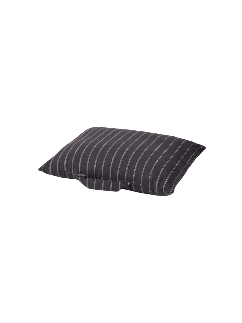 Poducha posłanie dla psa Kyoto Dog Cushion OYOY BÉBÉ Concept