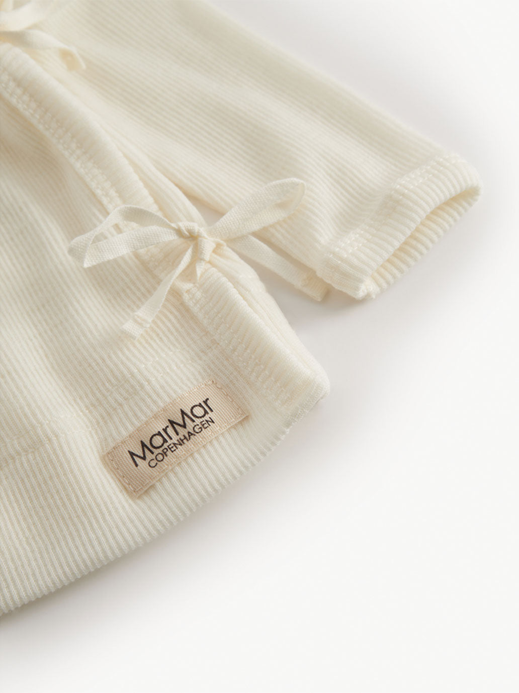 Bluza niemowlęca z merino Tut Wrap Blouse MarMar Copenhagen BÉBÉ Concept 