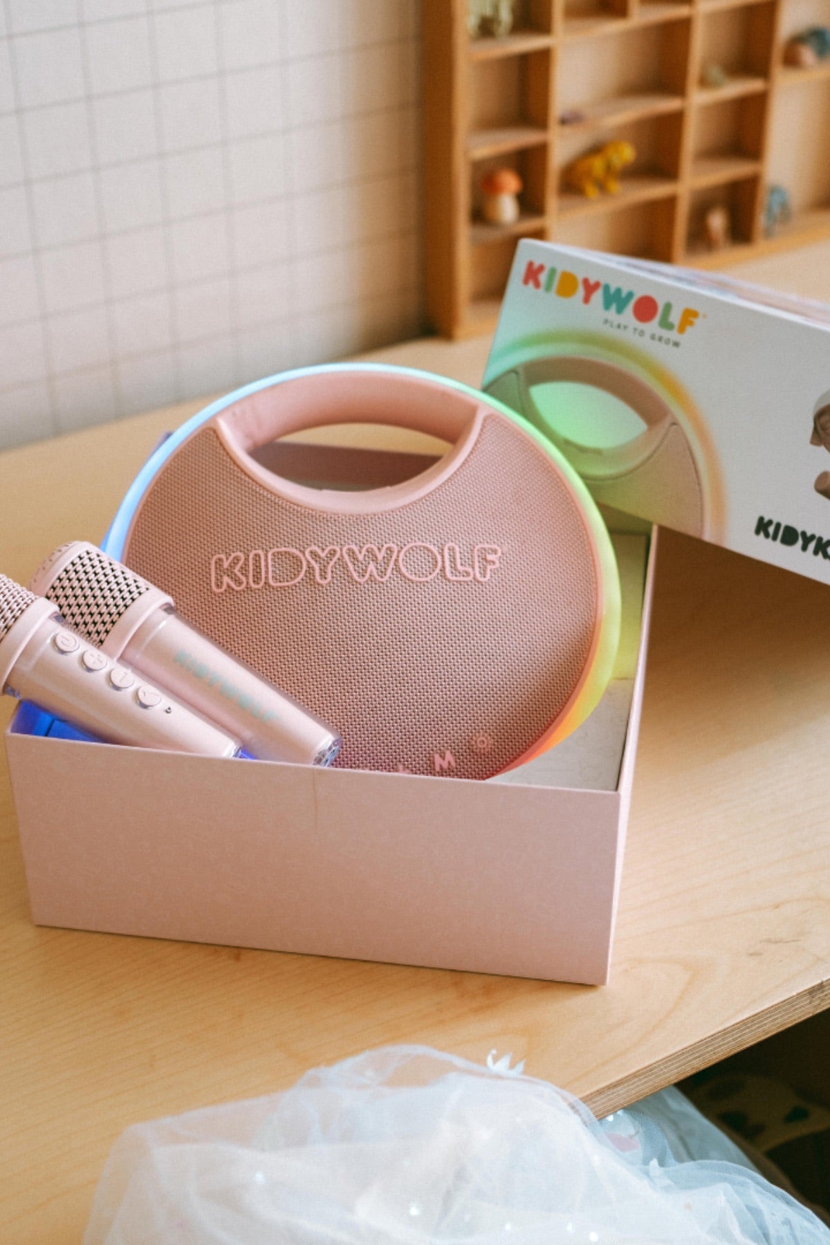 Przenośny głośnik karaoke Kidykaraoke z dwoma mikrofonami PINK