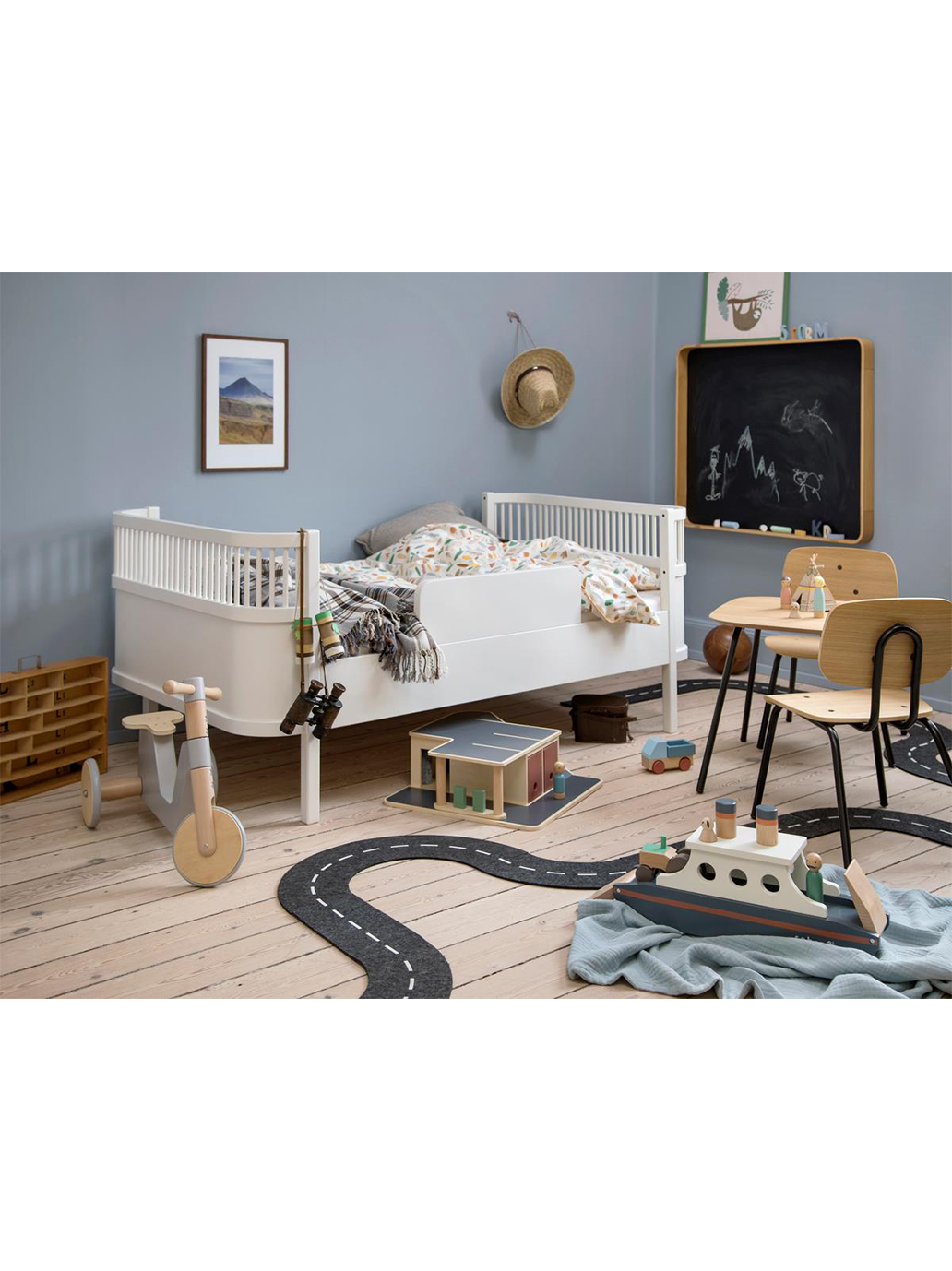 Tablica do pisania kredą w drewnianej ramie Sebra BÉBÉ Concept