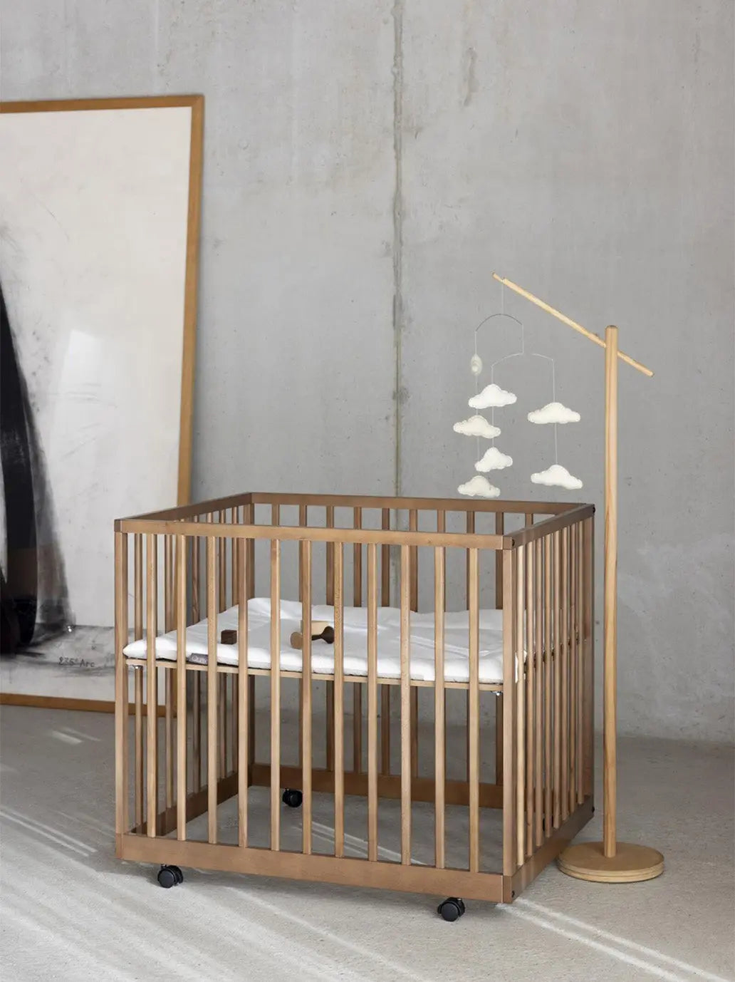 Drewniany stojak Wooden Stand For Mobile Quax BEBE Concept 