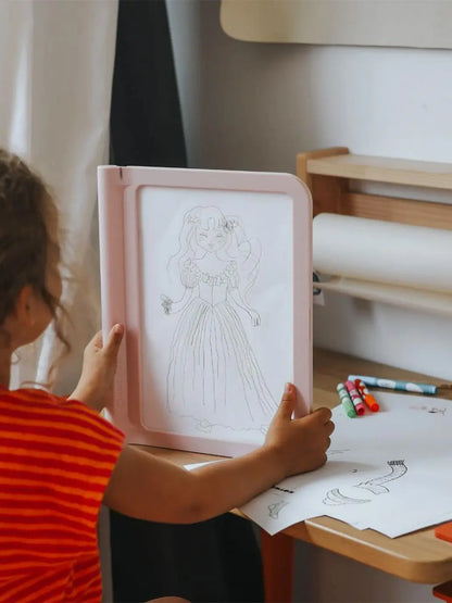 Podświetlany tablet do nauki rysowania mody Kidywolf BÉBÉ Concept 