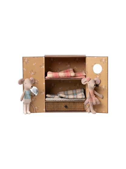 Myszki baletowe w studiu tanecznym Maileg BÉBÉ Concept 