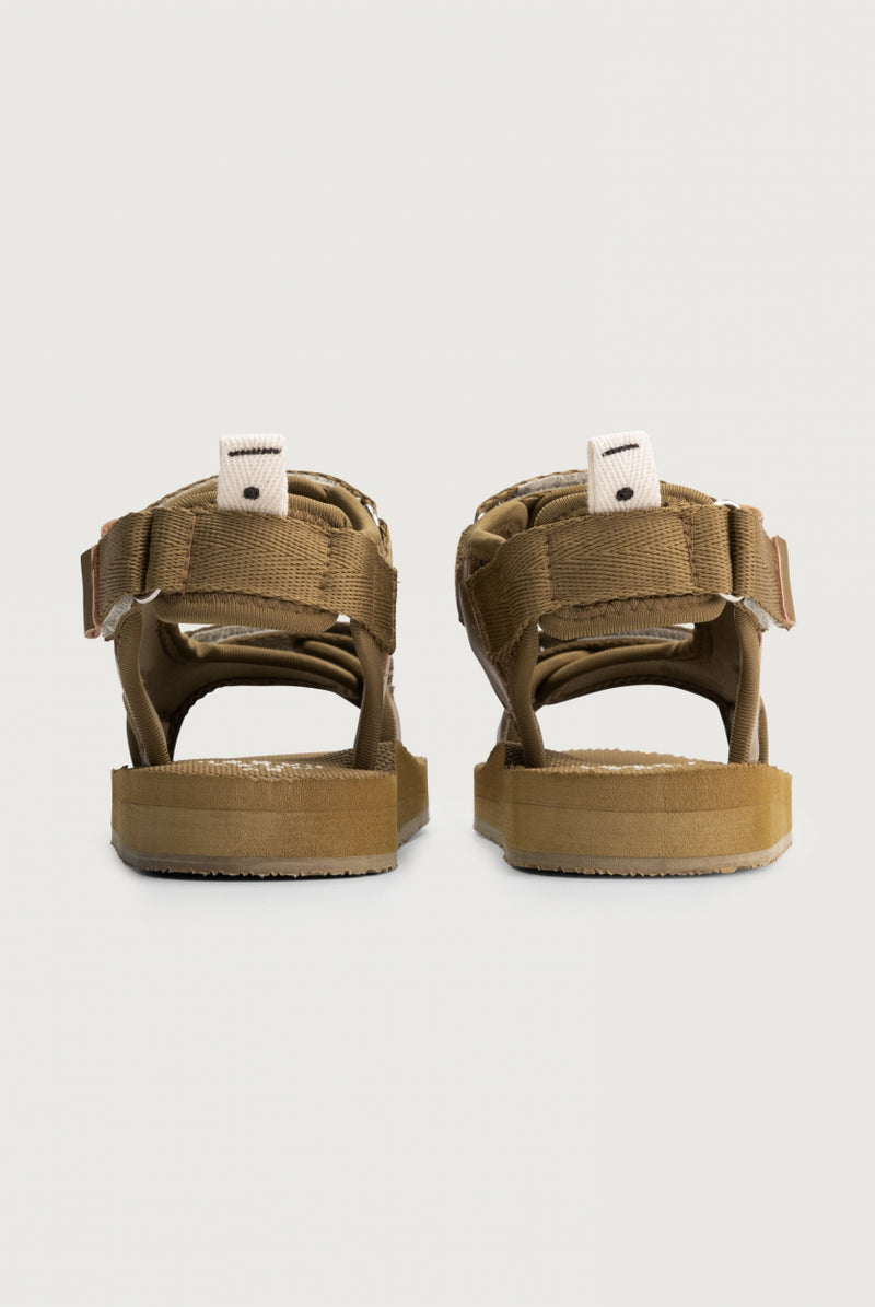 Lehké sandály se zapínáním na suchý zip Páskové sandály