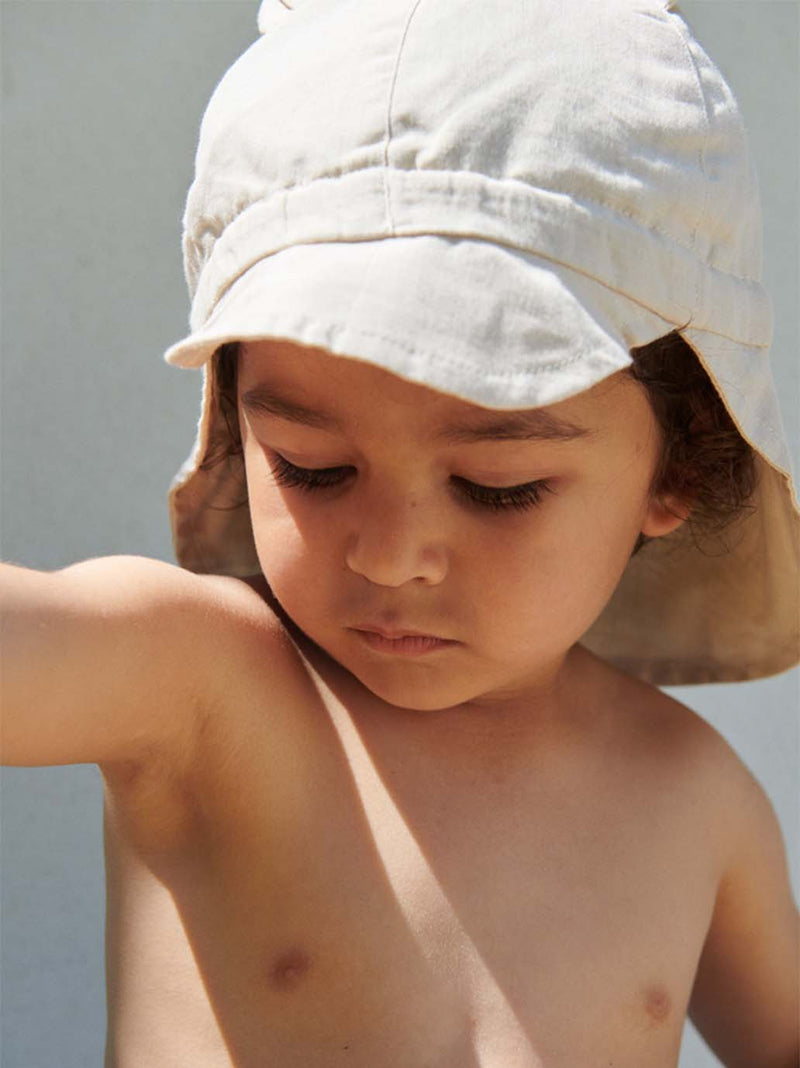 Dětská lněná čepice proti slunci