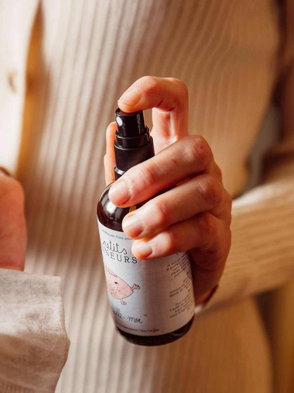 OUTLET Oczyszczający hydrolat do twarzy i ciała