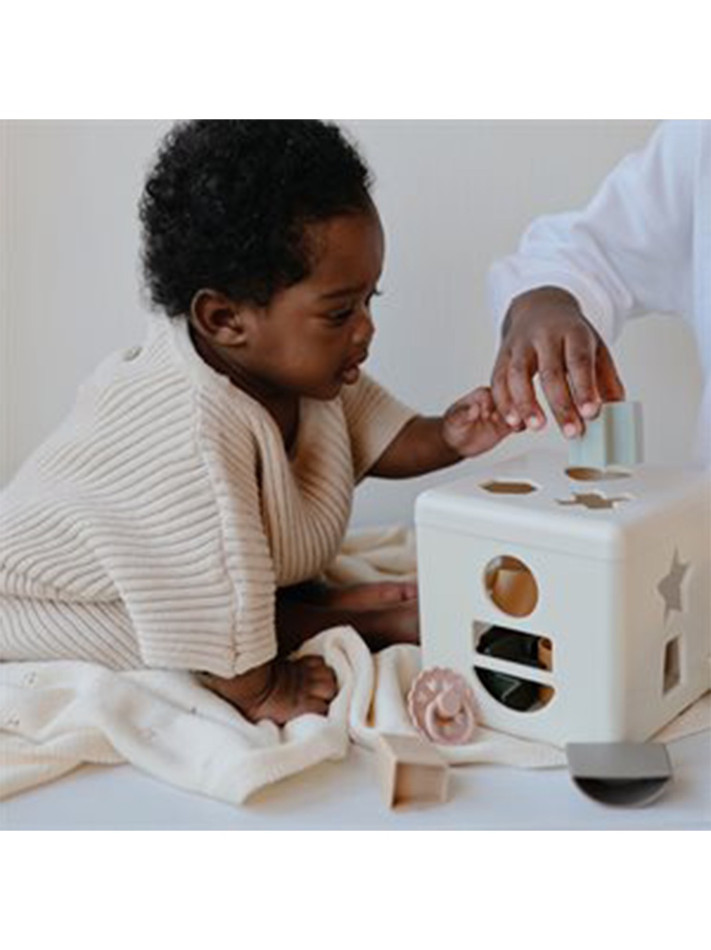 Sorter kształtów Mushie BÉBÉ Concept