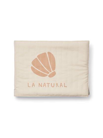 Miękka książka na wakacyjne wspomnienia Addie Liewood BÉBÉ Concept 