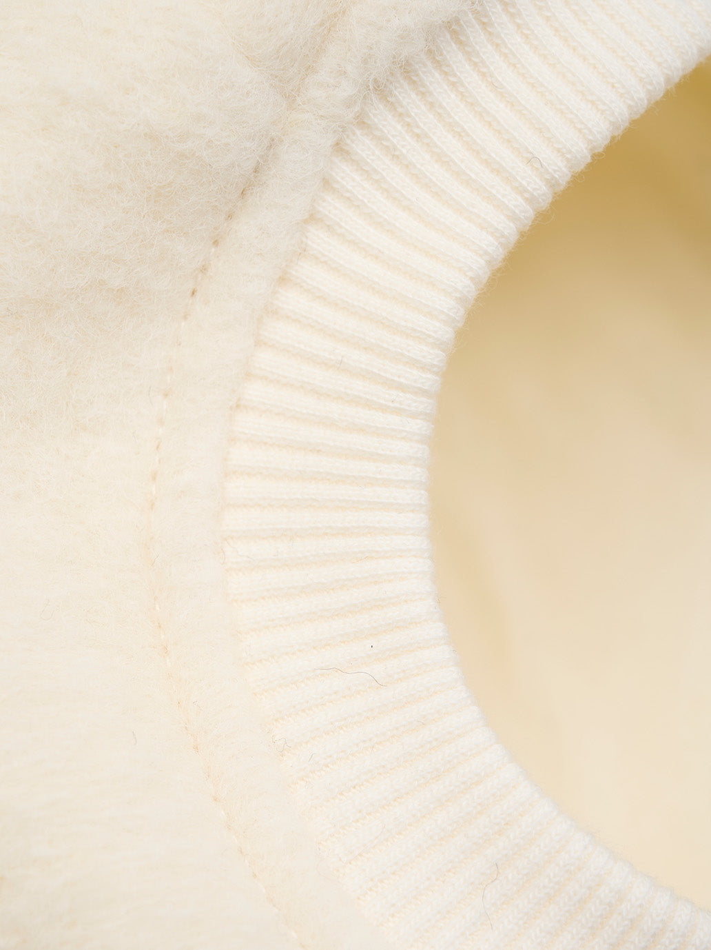 Ciepła kominiarka merino z welurową podszewką Huttelihut BÉBÉ Concept 