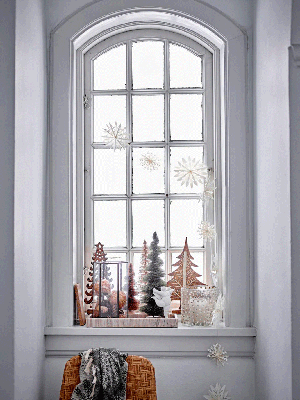 Girlanda z papierowymi gwiazdami Bloomingville BÉBÉ Concept