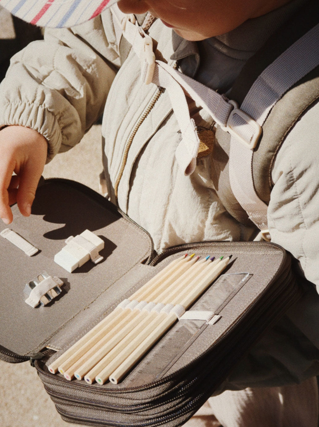 Zestaw szkolny Konges Slojd Clover Khaki Lemon BÉBÉ Concept BÉBÉ Concept 