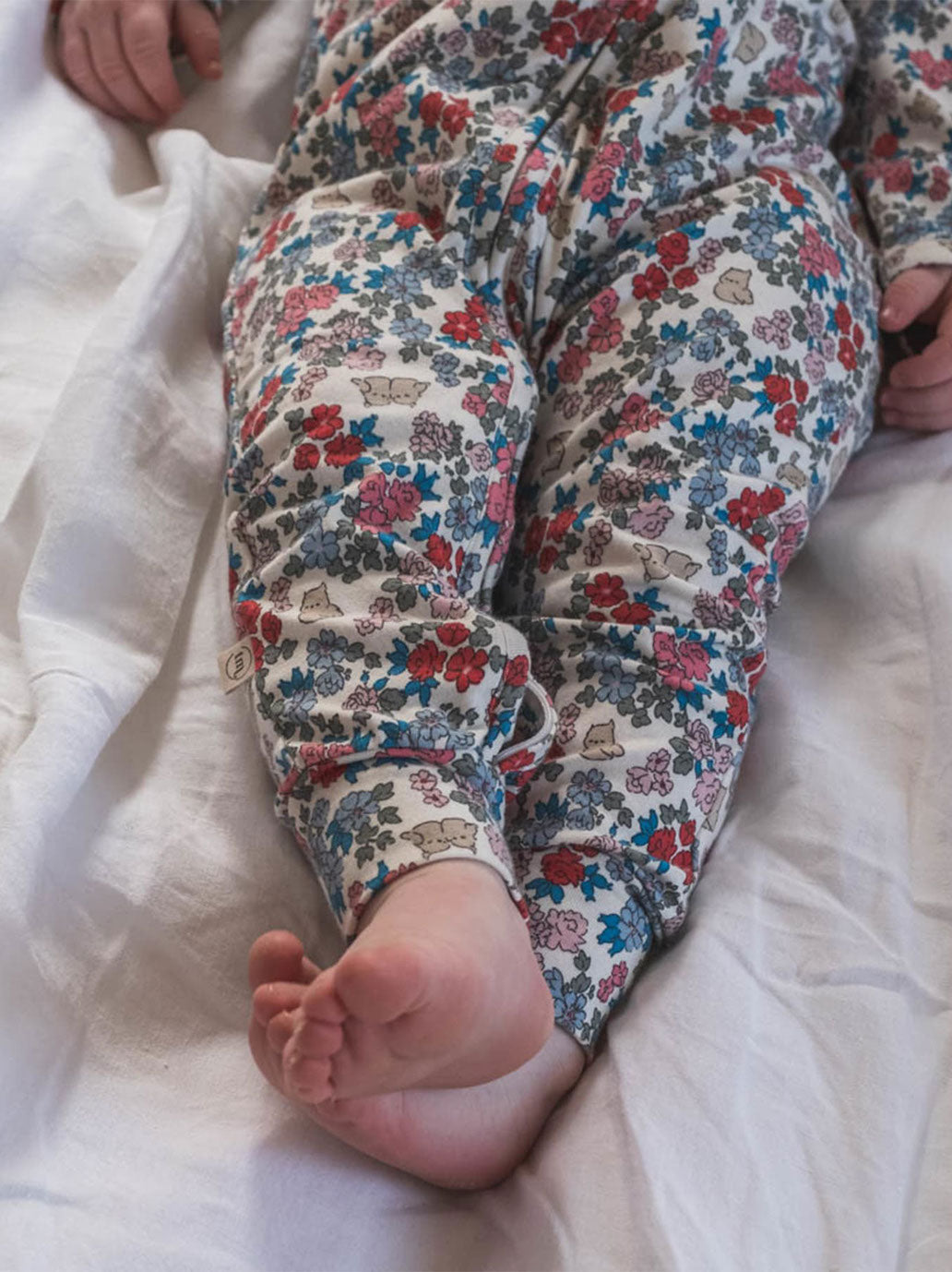 Piżamka niemowlęca na suwak Elliotte That&#39;s Mine BÉBÉ Concept 