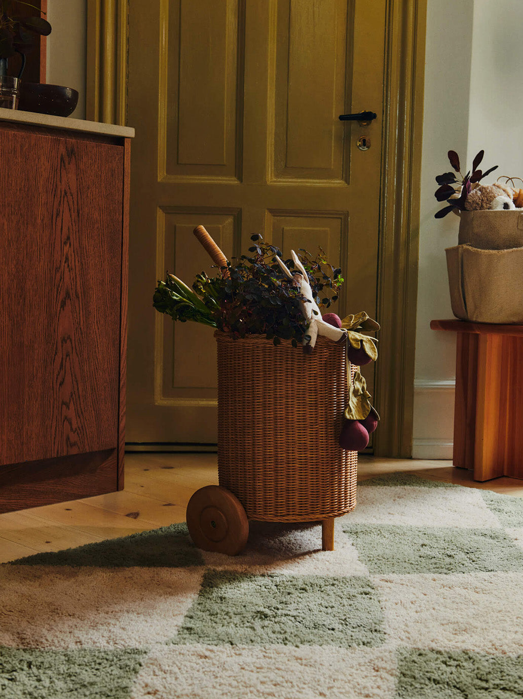 Kosz na kółkach Tukki Trolley Ferm Living BÉBÉ Concept 