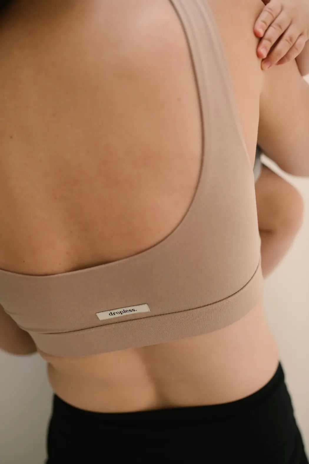 Nieprzemakalny biustonosz do karmienia piersią Dropless BEBE Concept 
