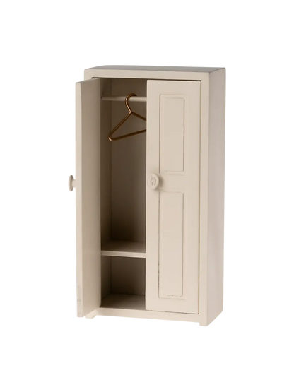 Miniaturowa drewniana szafa Maileg BEBE Concept 