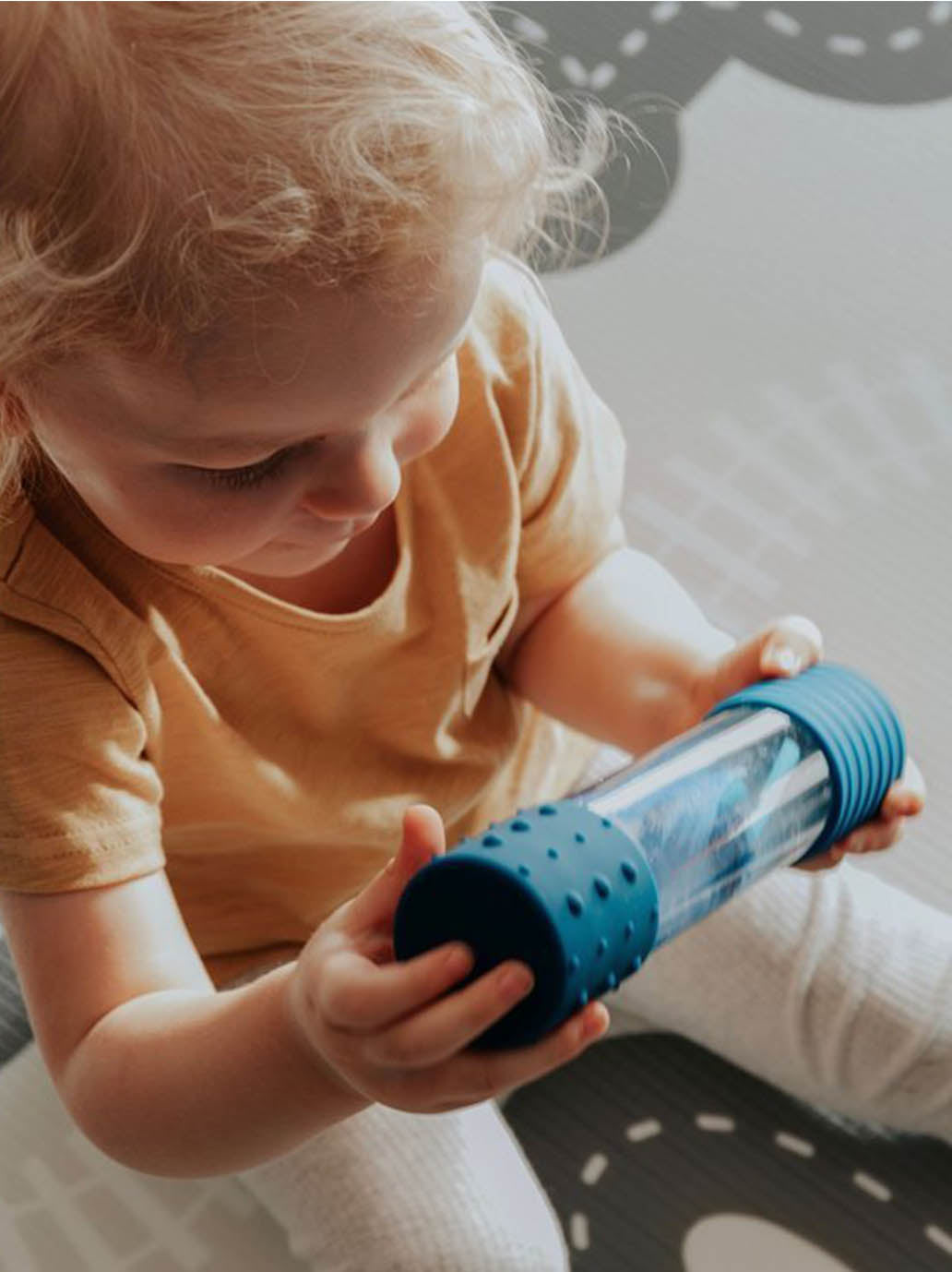 Uspokajająca butelka sensoryczna DIY Jellystone BÉBÉ Concept