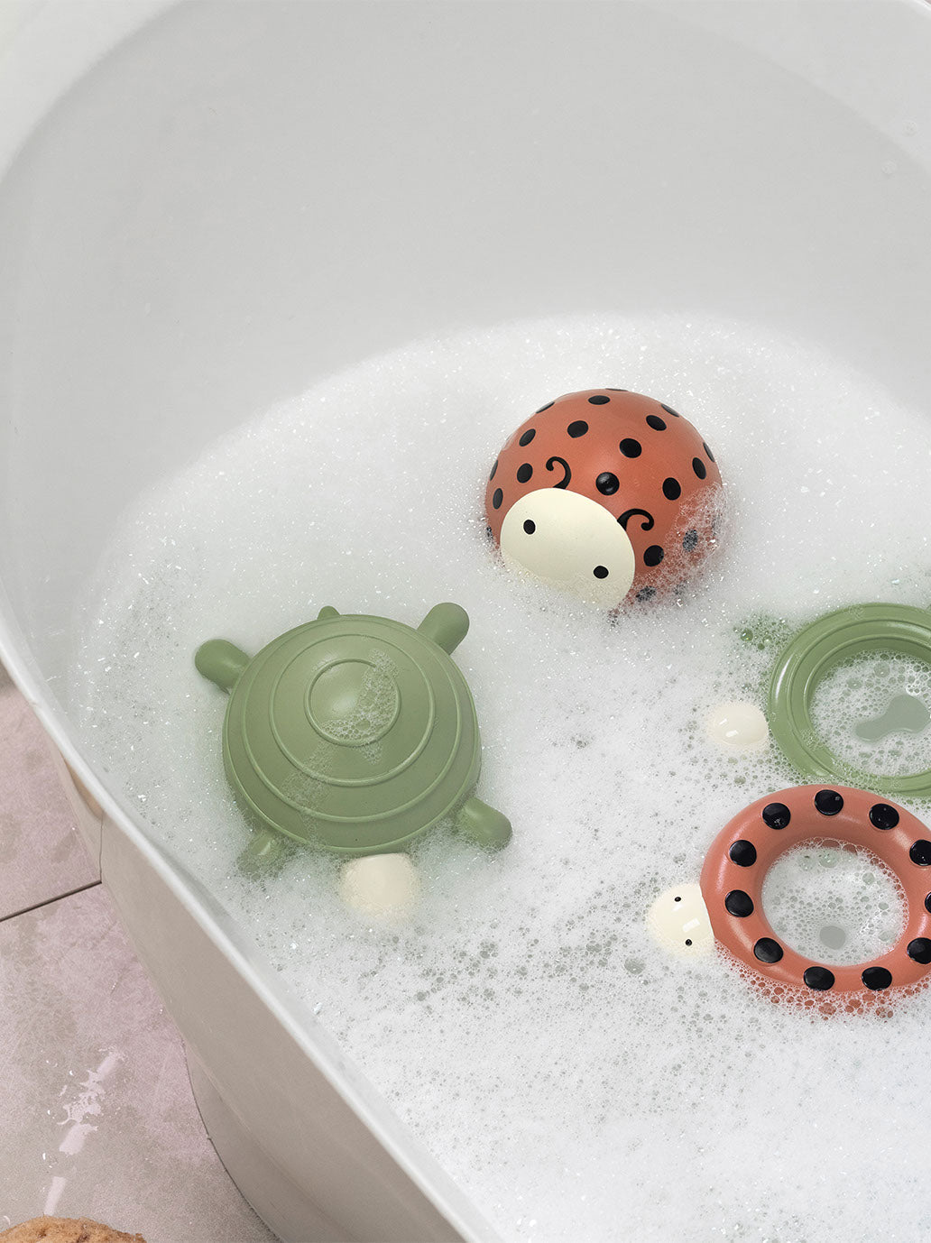 Gumowa piłka do kąpieli Bath Ball Sebra BÉBÉ Concept 