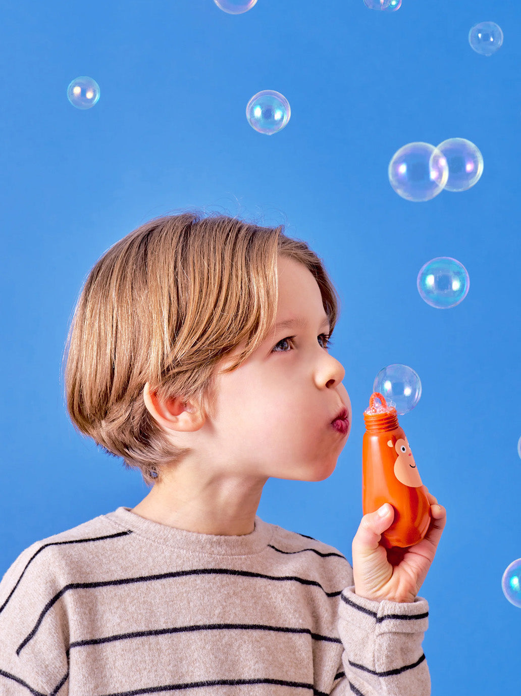 Kidoki Squeezy Bubbles Kikkerland BÉBÉ Concept 