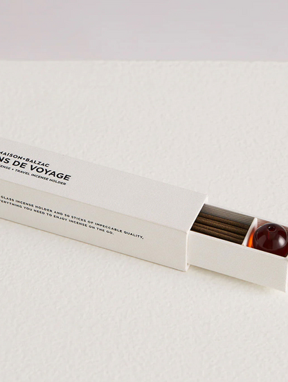 Zestaw prezentowy kadzidełka z podstawką Maison Balzac BÉBÉ Concept 