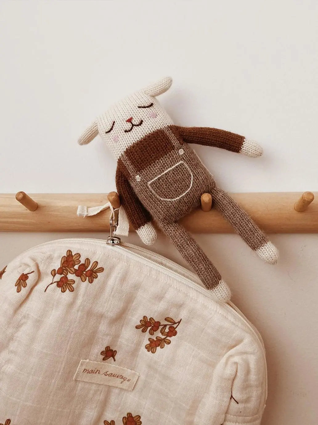 Miękka przytulanka z alpaki Main Sauvage BÉBÉ Concept 