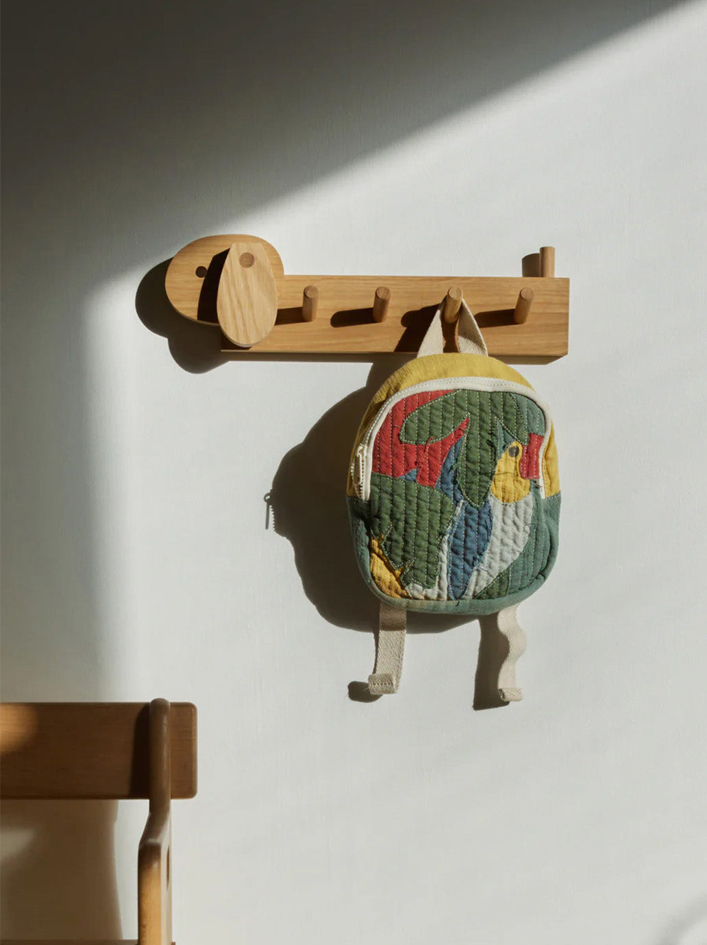 Drewniany wieszak Pies Minor Things BÉBÉ Concept 