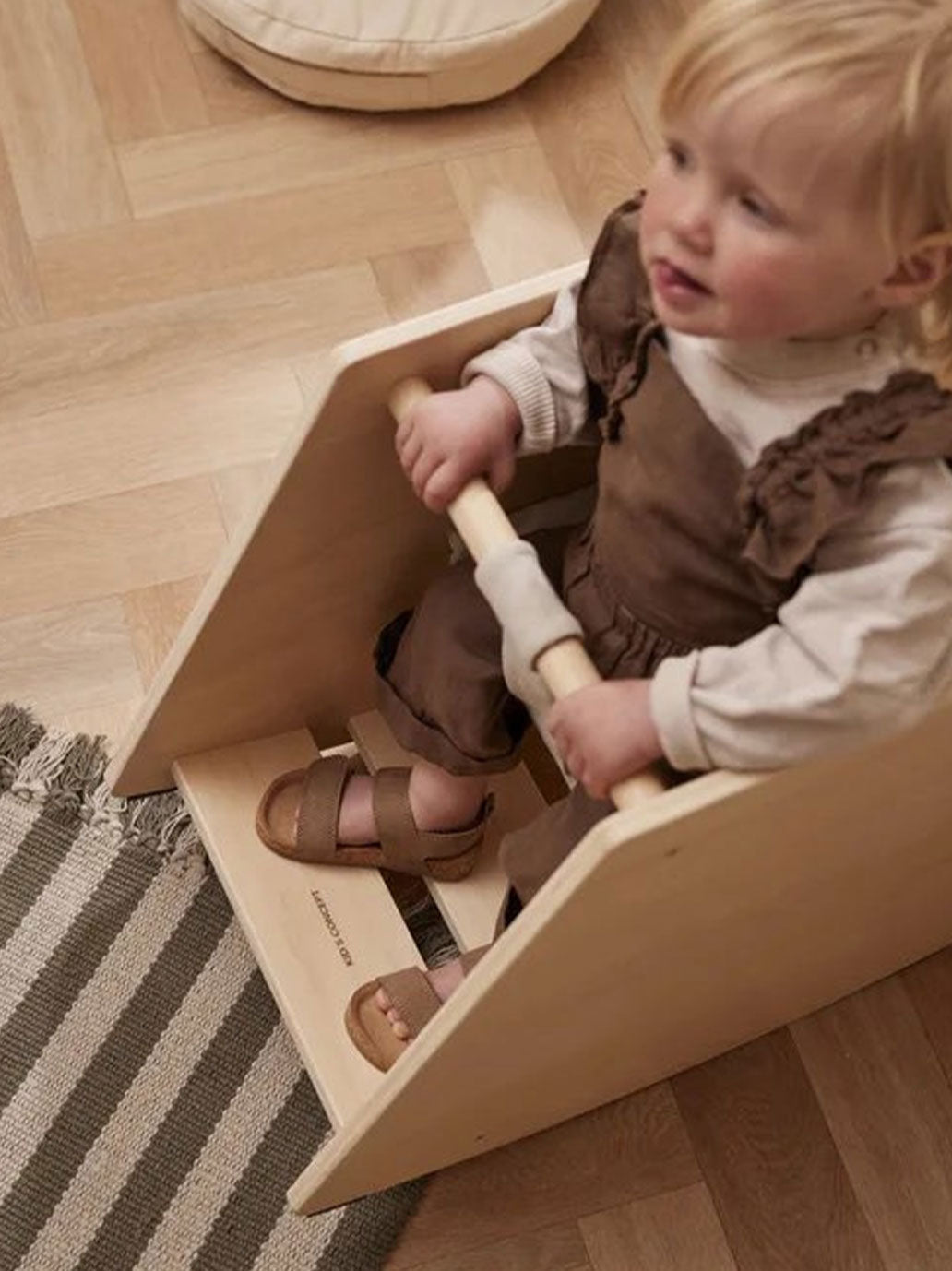 Bujana zabawka na biegunach Kids Concept BÉBÉ Concept 