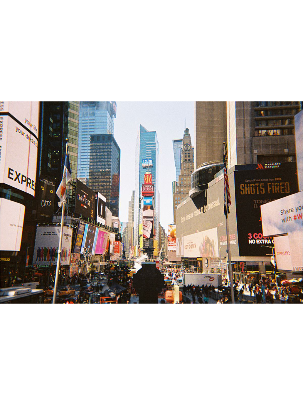 Aparat analogowy wielokrotnego użytku Simple Use Lomography BÉBÉ Concept 