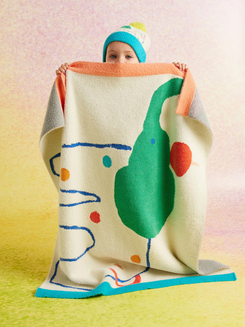 Miękki kocyk z kolorowym wzorem Halcyon Nights BÉBÉ Concept 