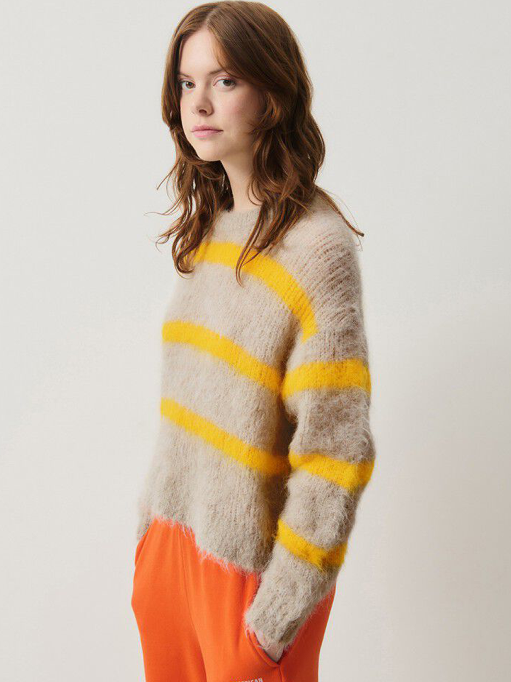 Damski sweter z alpaką Bymi American Vintage BÉBÉ Concept 