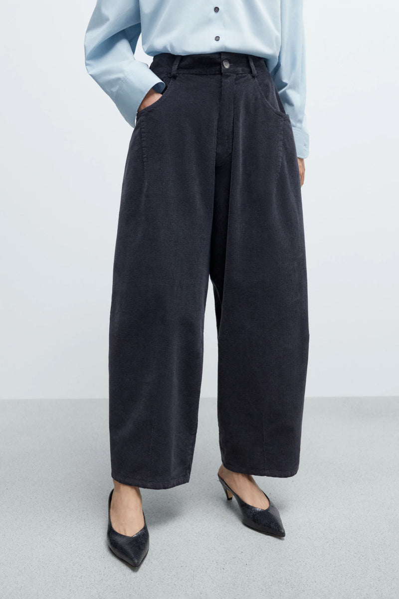 Corduroy Baggy pants
