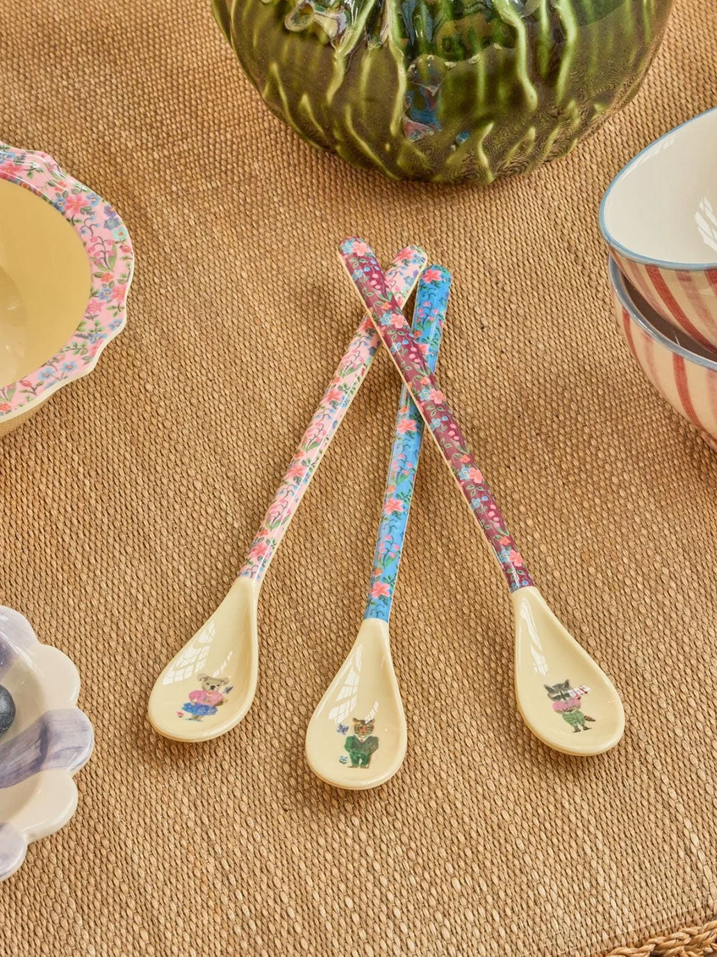 Długa łyżka z melaminy RICE BÉBÉ Concept 