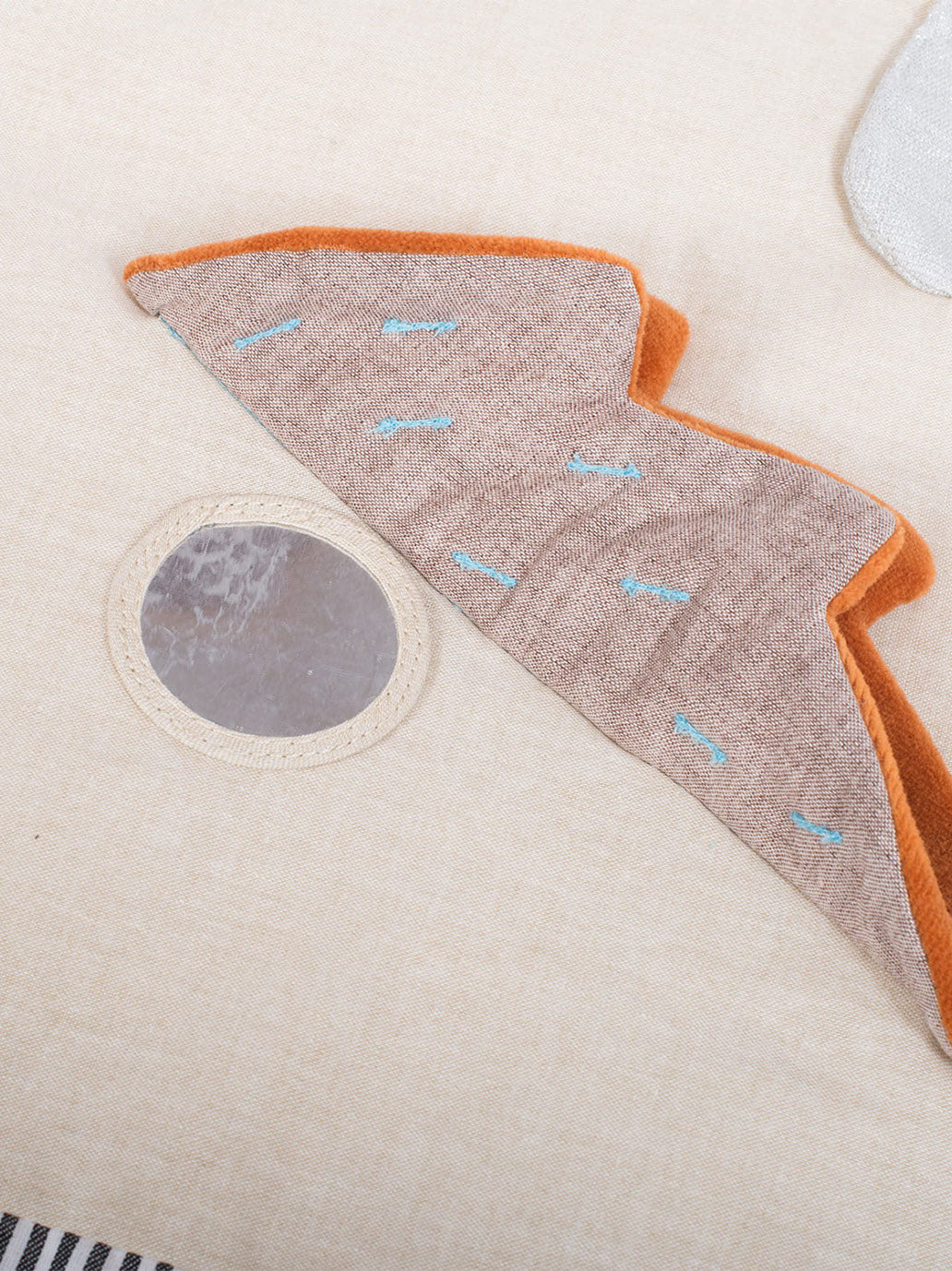 Mata sensoryczna Activity Playmat Moulin Roty BÉBÉ Concept 