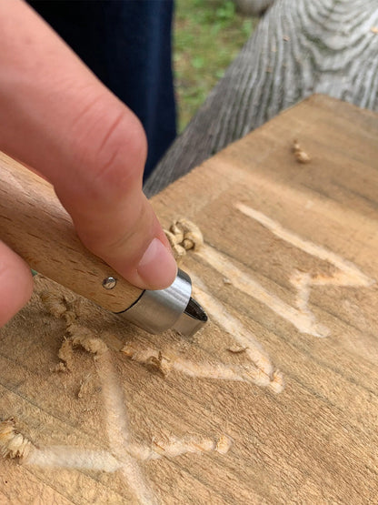 Narzędzie do rzeźbienia w drewnie Huckleberry Kikkerland BÉBÉ Concept 