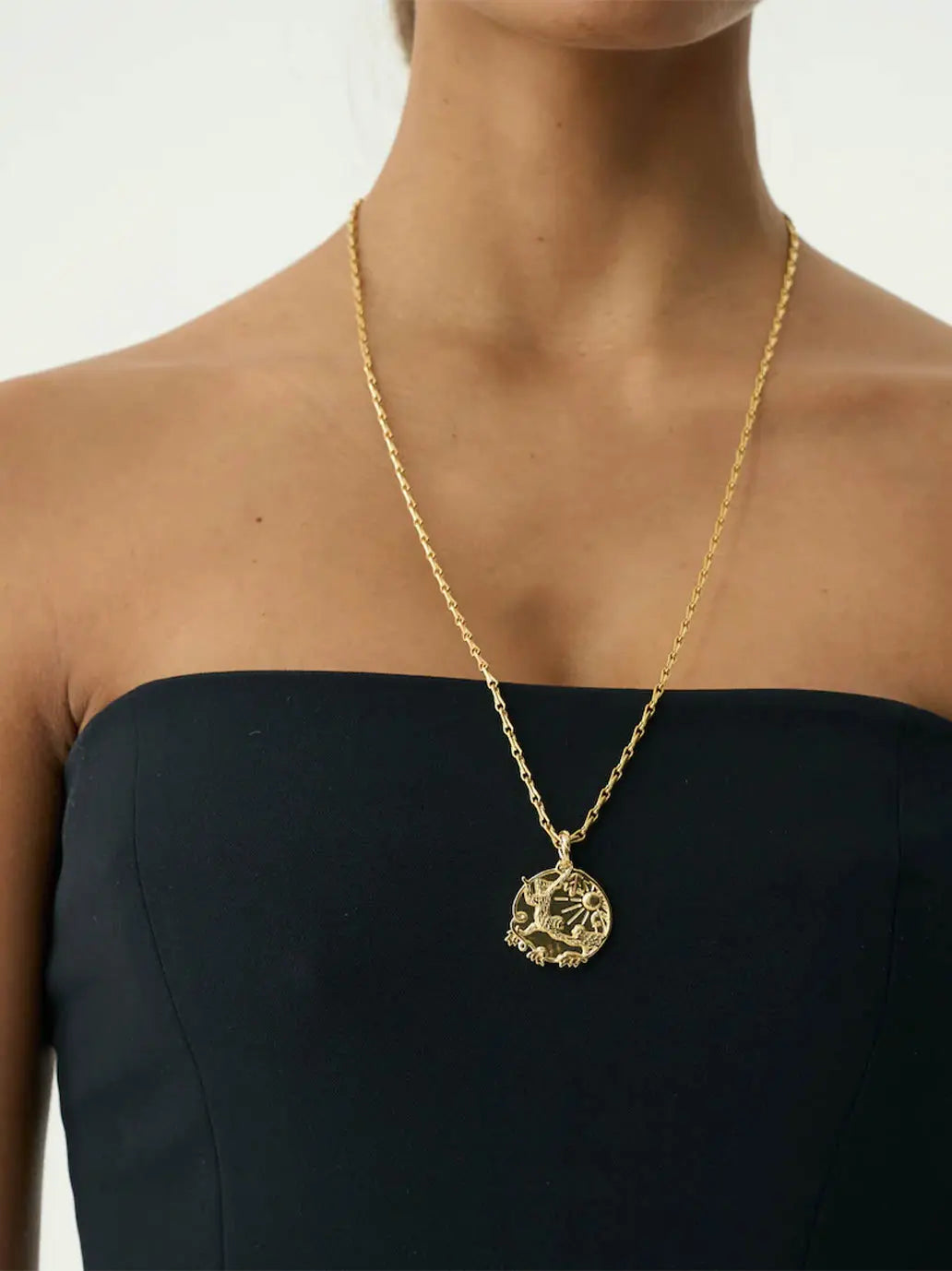 Pozłacana zawieszka Memorable Charm Friendship Anna + Nina BÉBÉ Concept 