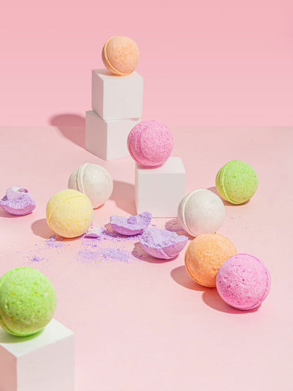 Musująca kula do kąpieli z niespodzianką mini u BÉBÉ Concept 