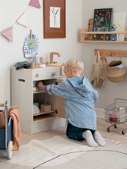 Drewniana zmywarka z serii KIDchen Sebra BÉBÉ Concept 