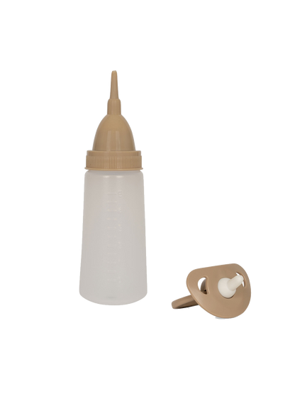 Lalka z butelką i smoczkiem Harriet Konges Slojd BÉBÉ Concept