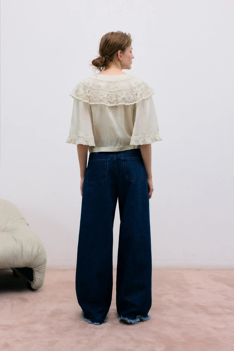 Ammi Woman Blouse Ecru The New Society BEBE Concept 